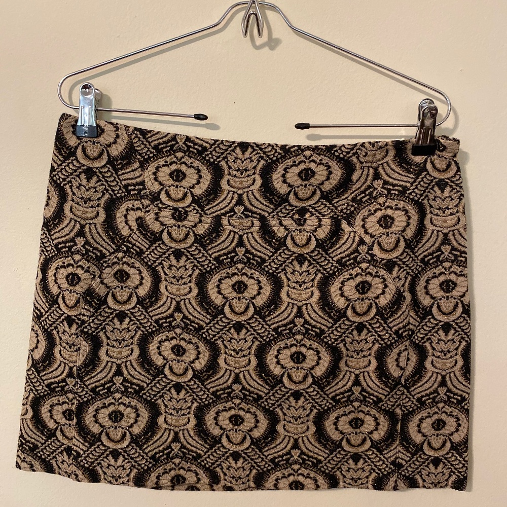 Diane Von Furstenberg Black/gold miniskirt  Size 10
